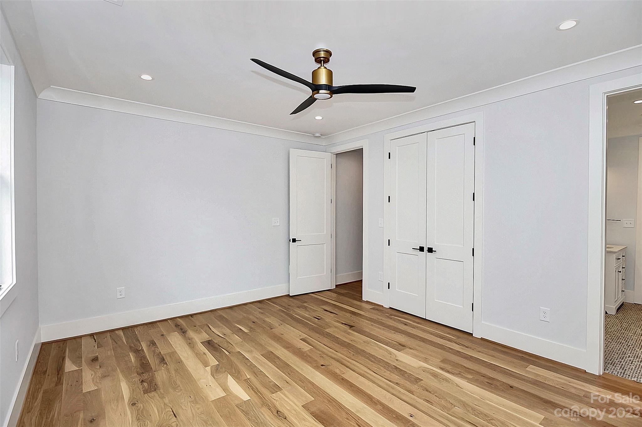 Villa Heights - Residential