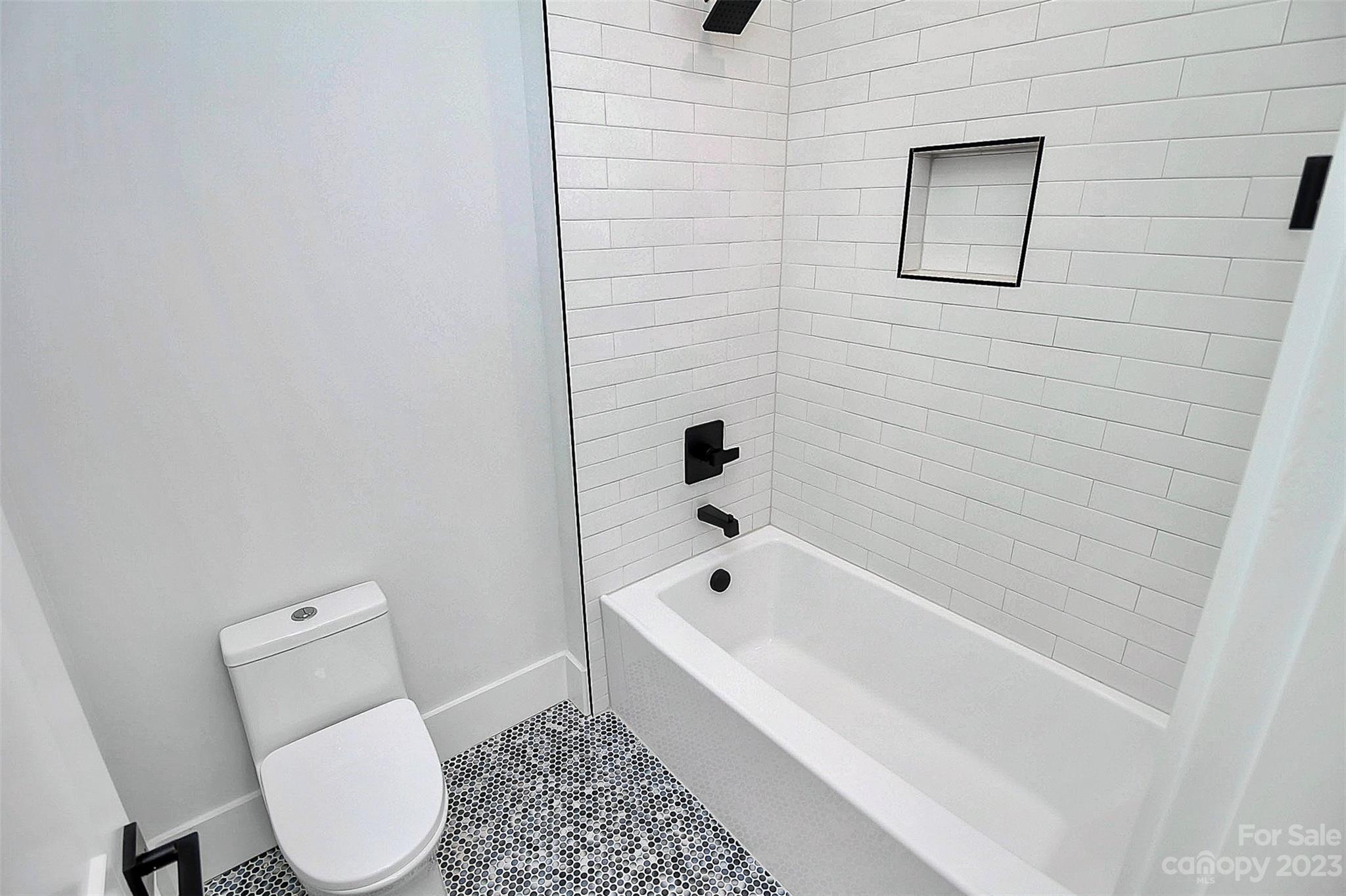 Villa Heights - Residential