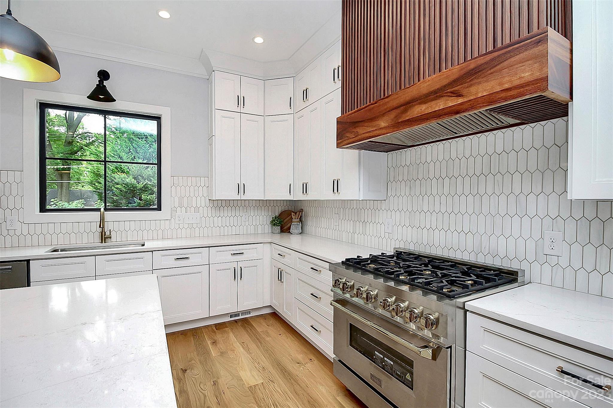 Villa Heights - Residential