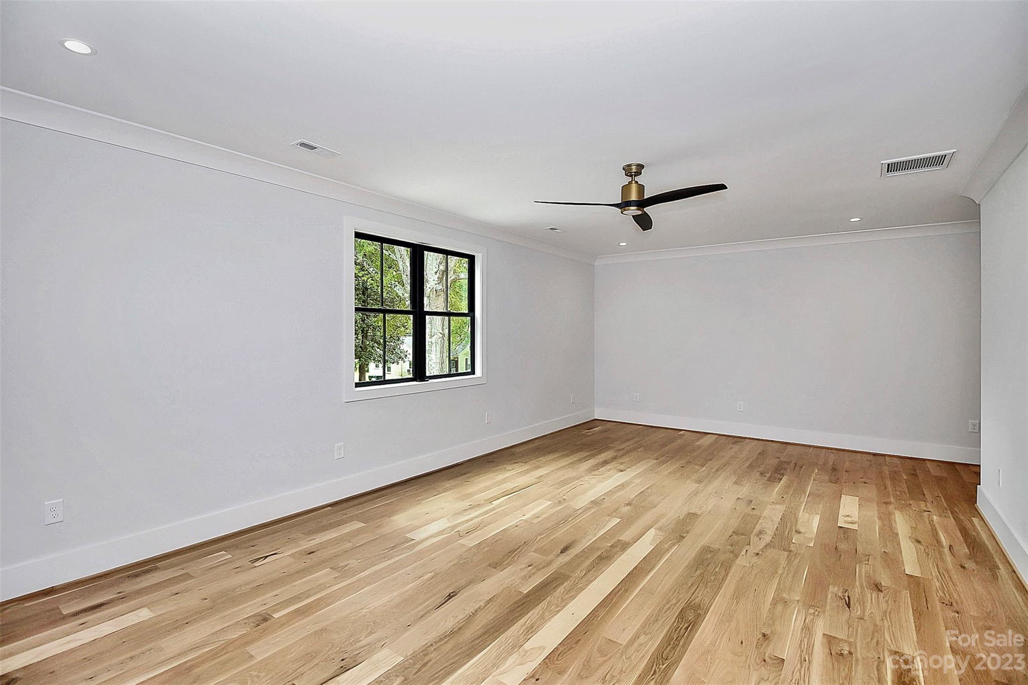 Villa Heights - Residential