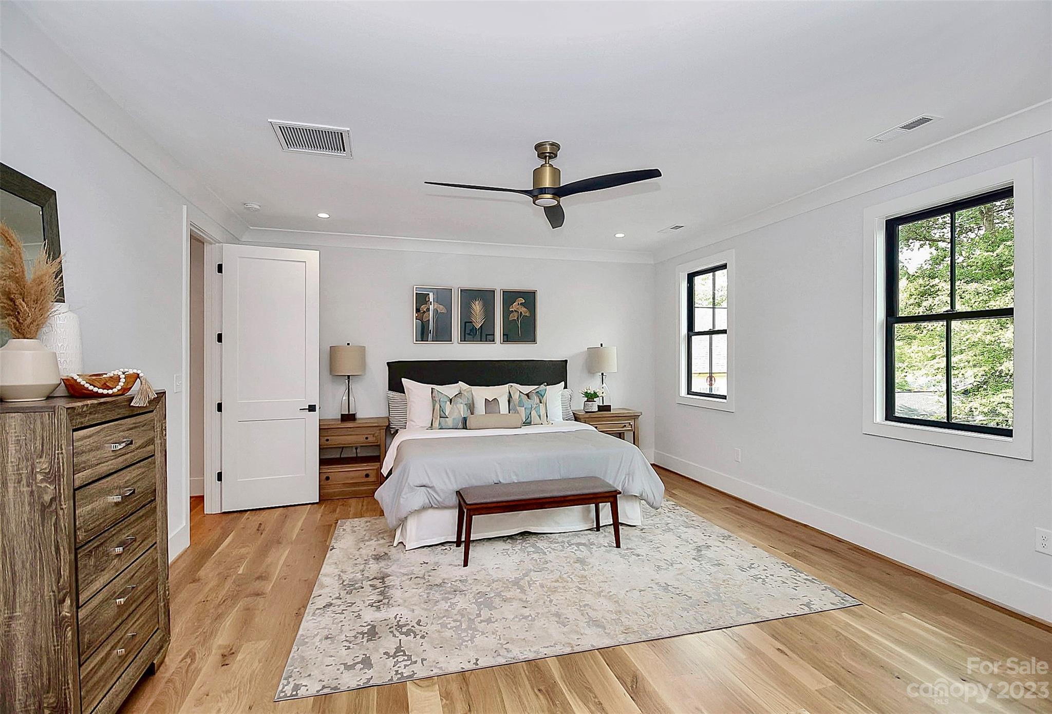 Villa Heights - Residential