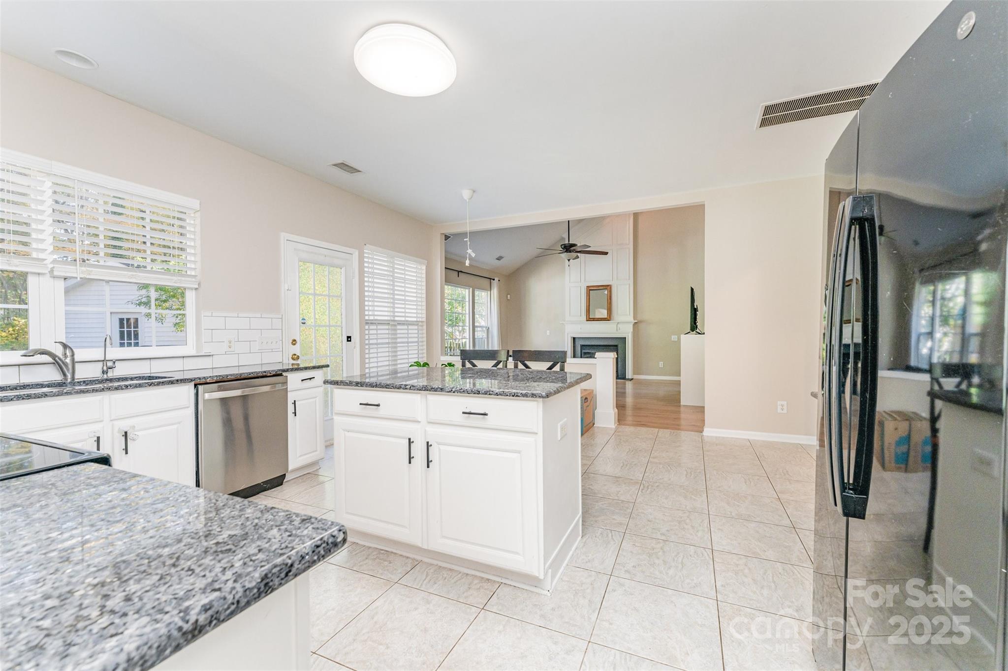 Victoria Bay - Residential