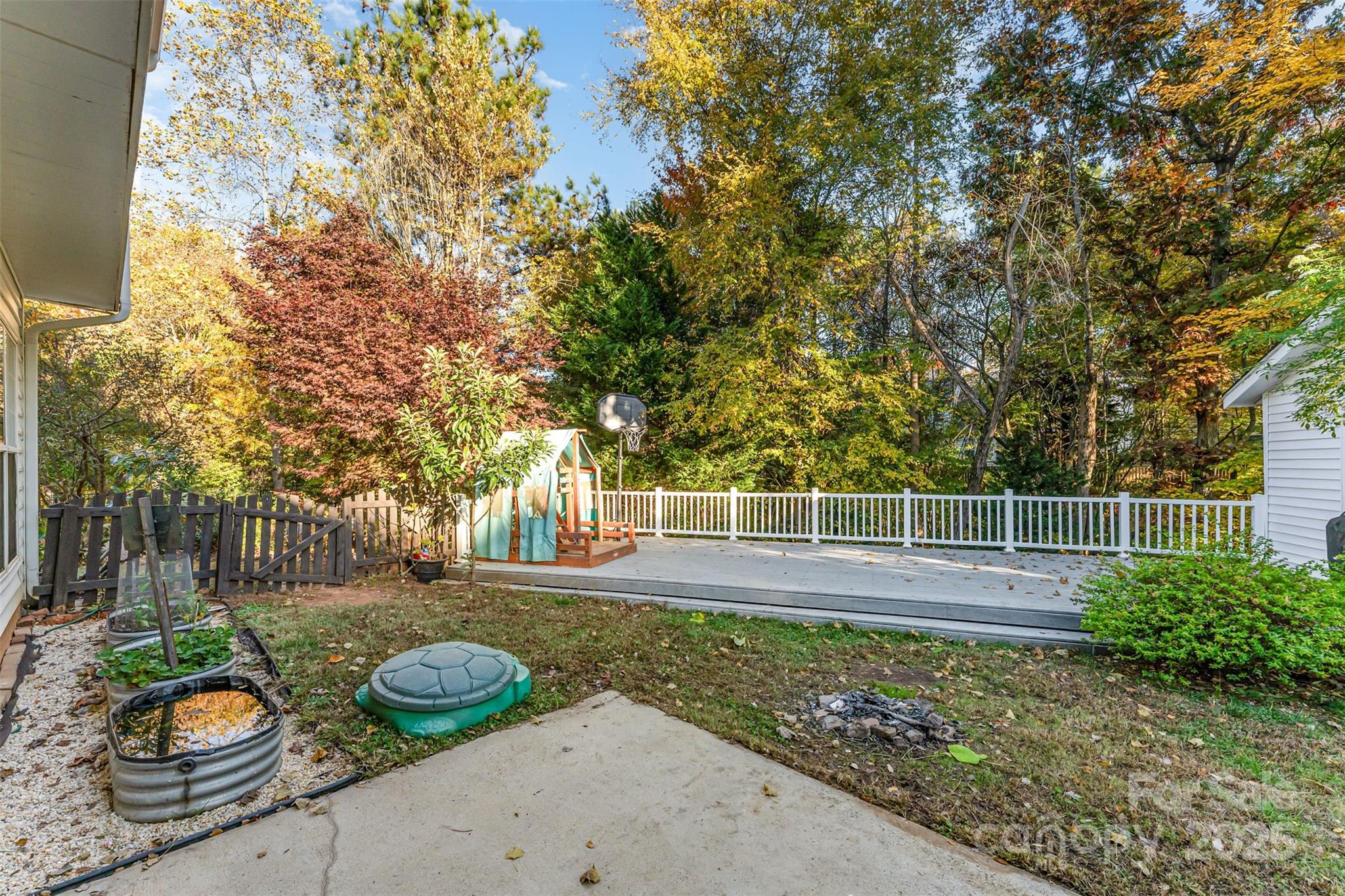 Victoria Bay - Residential