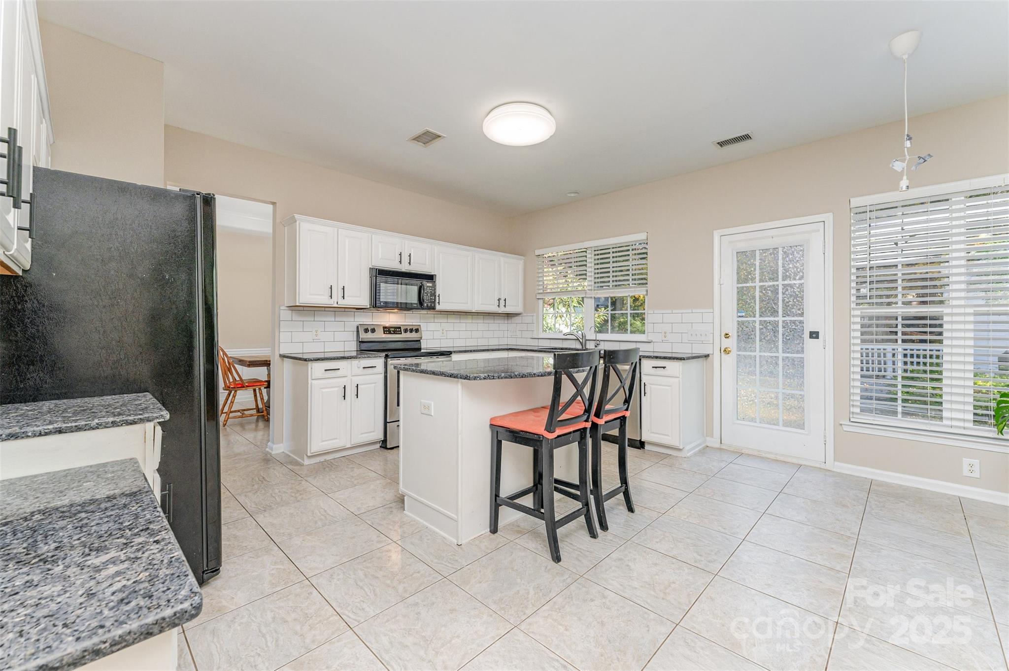 Victoria Bay - Residential