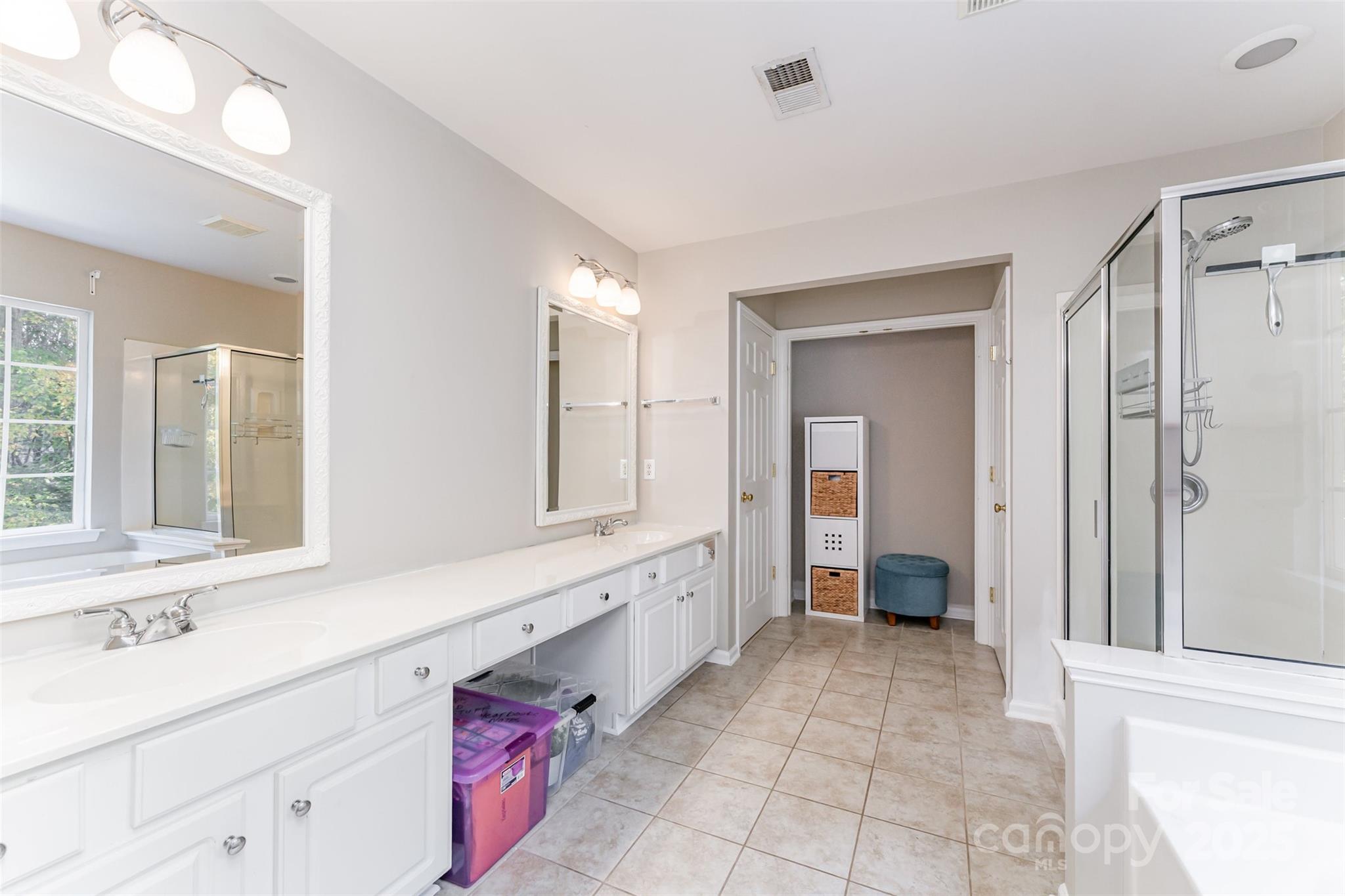 Victoria Bay - Residential