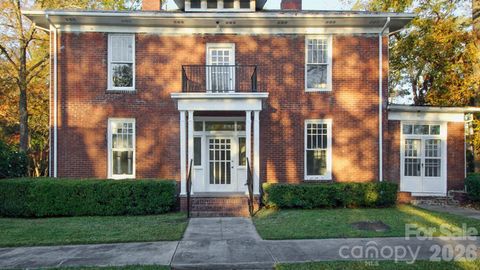 107 Pine Street Chester SC 29706