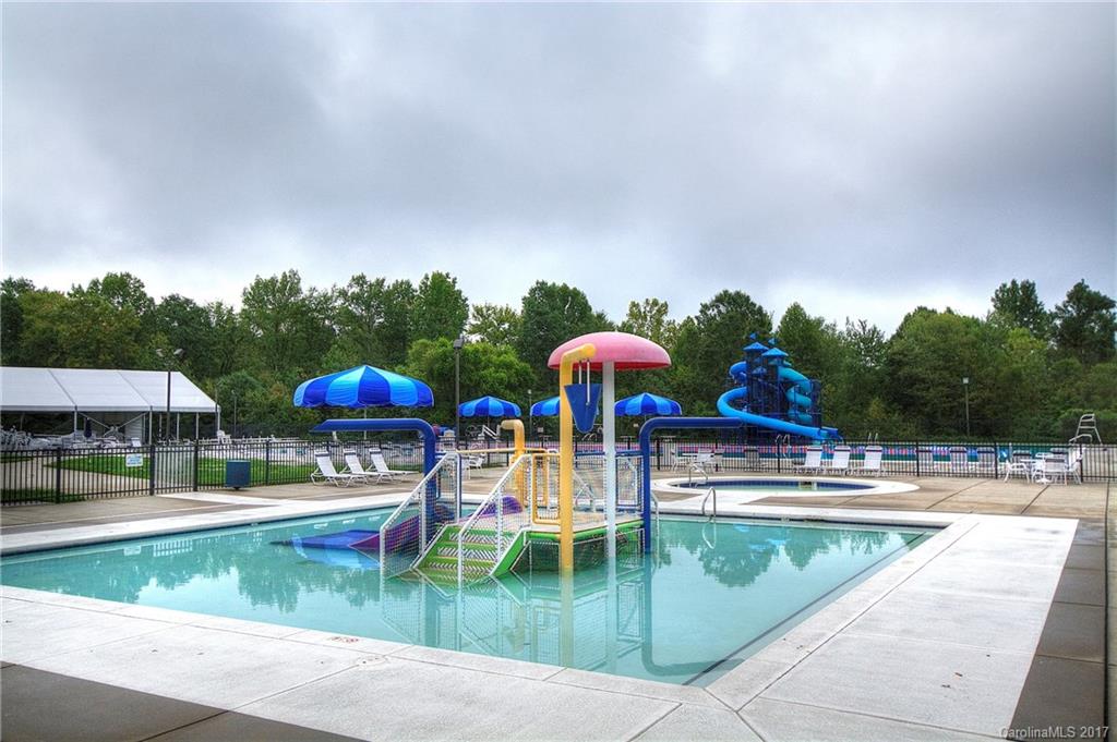 Moss Creek Village - Residential