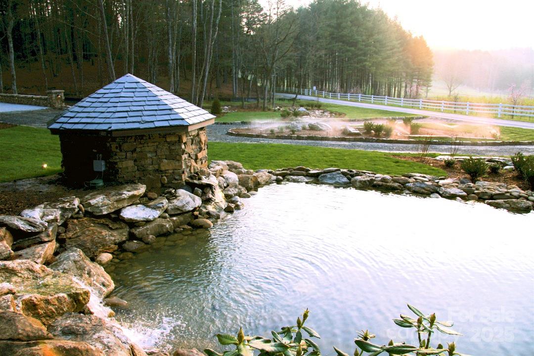 Mountain Brook - Land