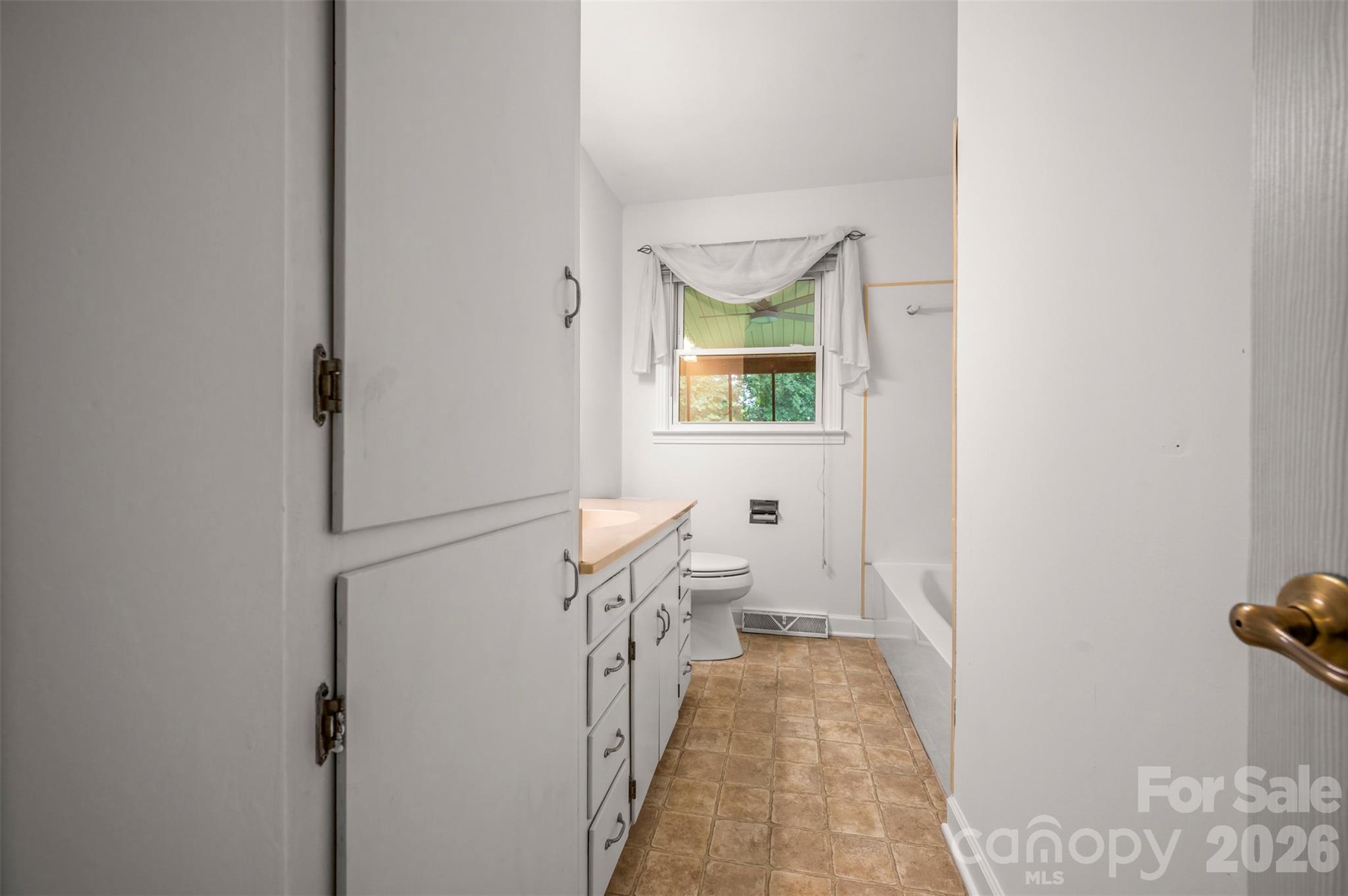 Hillcrest - Residential