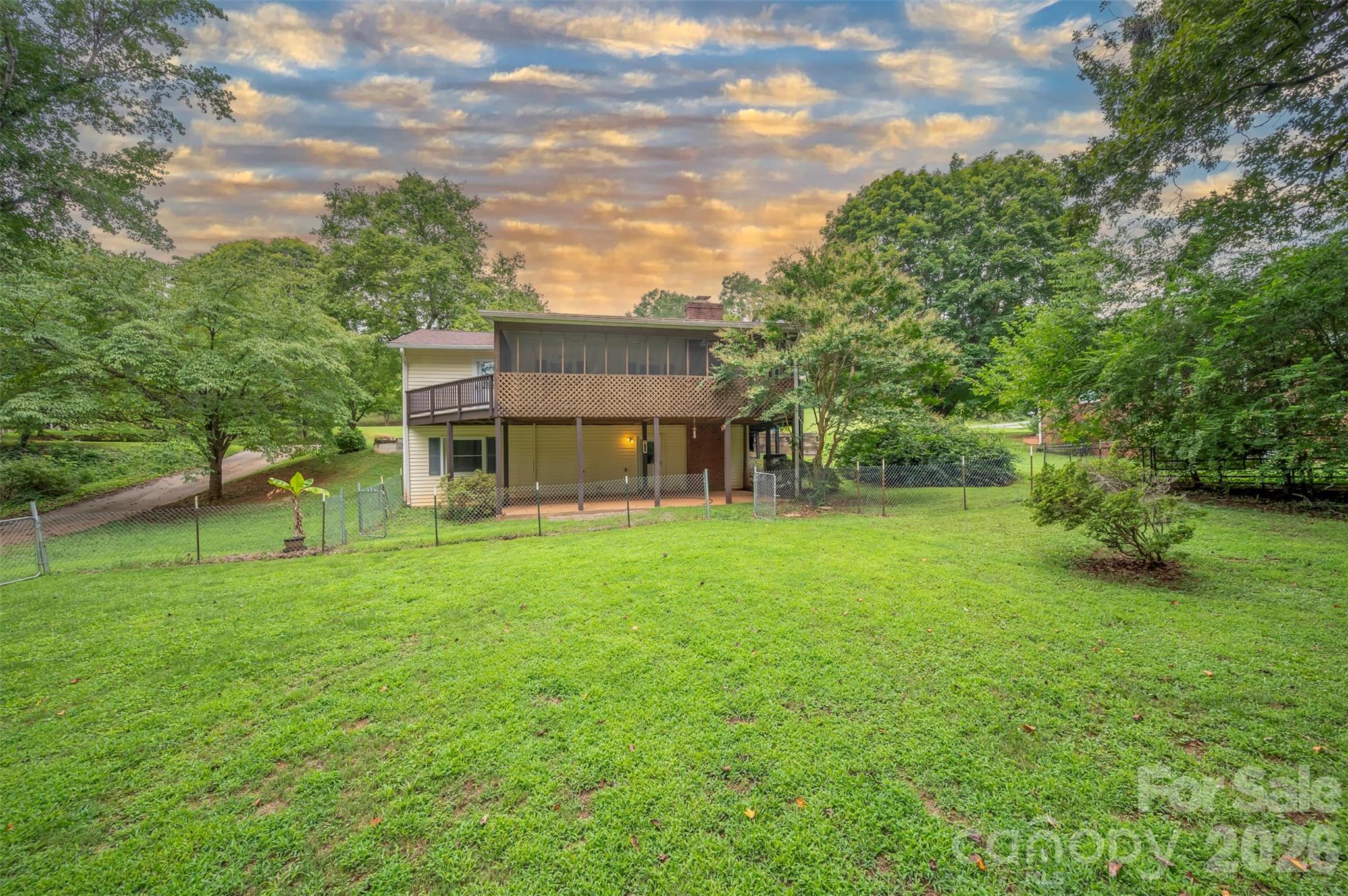 Hillcrest - Residential