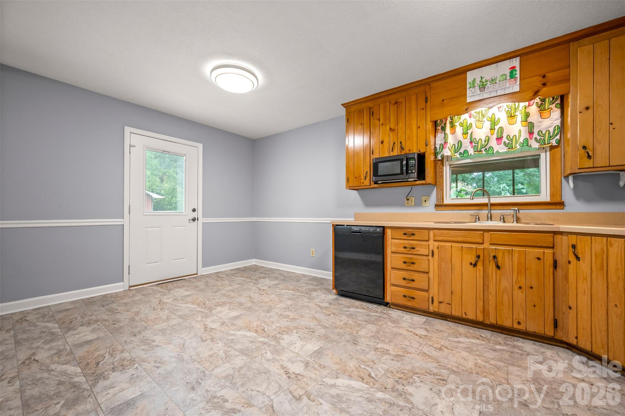 Hillcrest - Residential