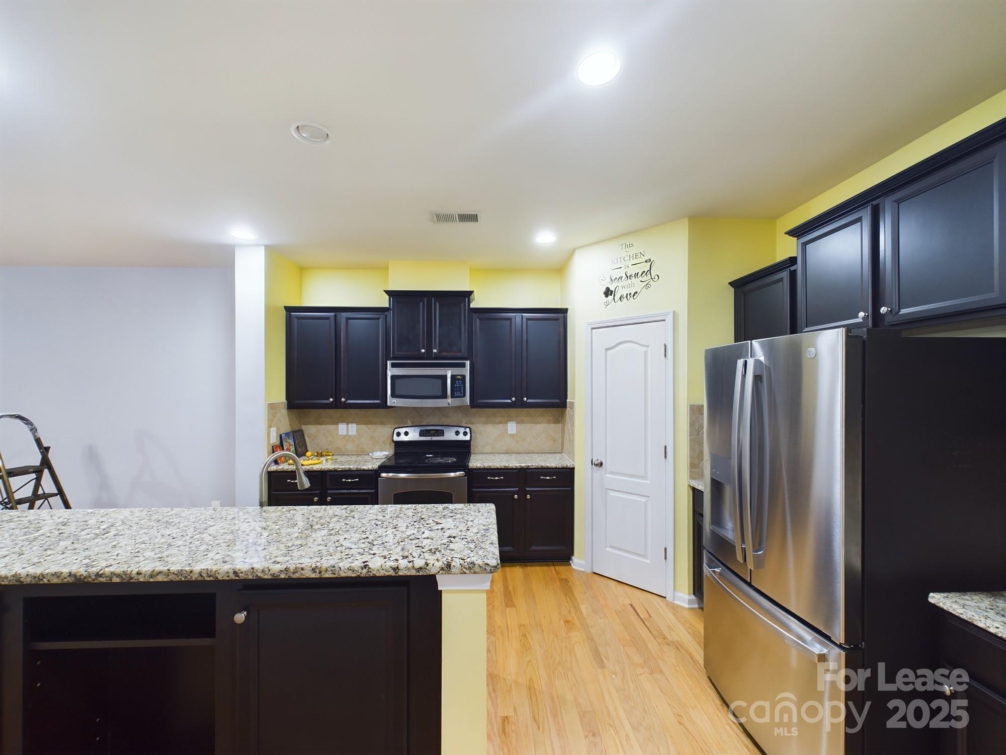 Almond Glen - Residential Lease