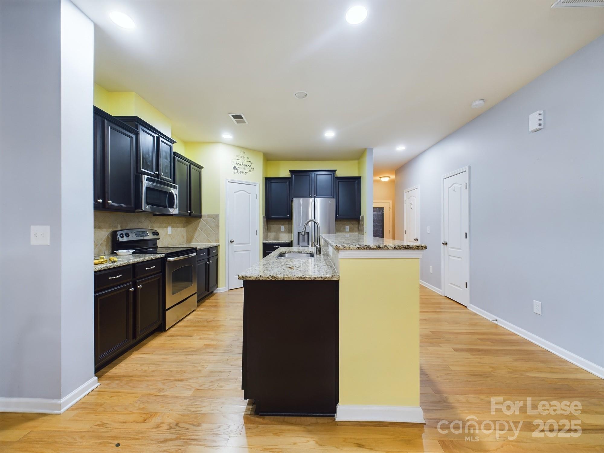 Almond Glen - Residential Lease