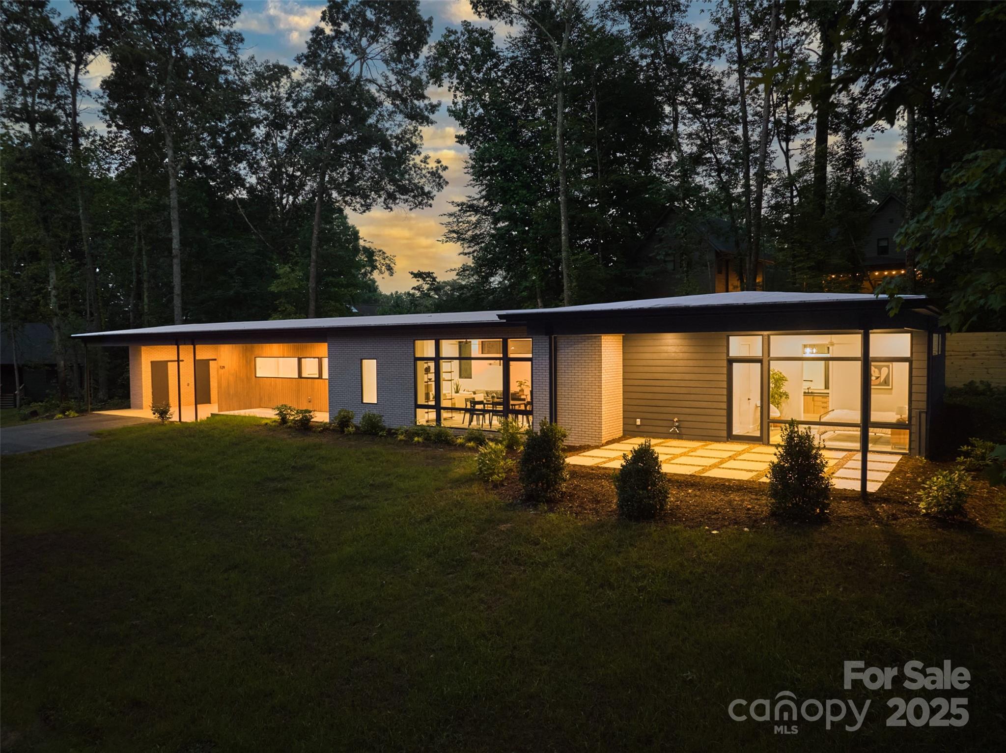 129 English Drive