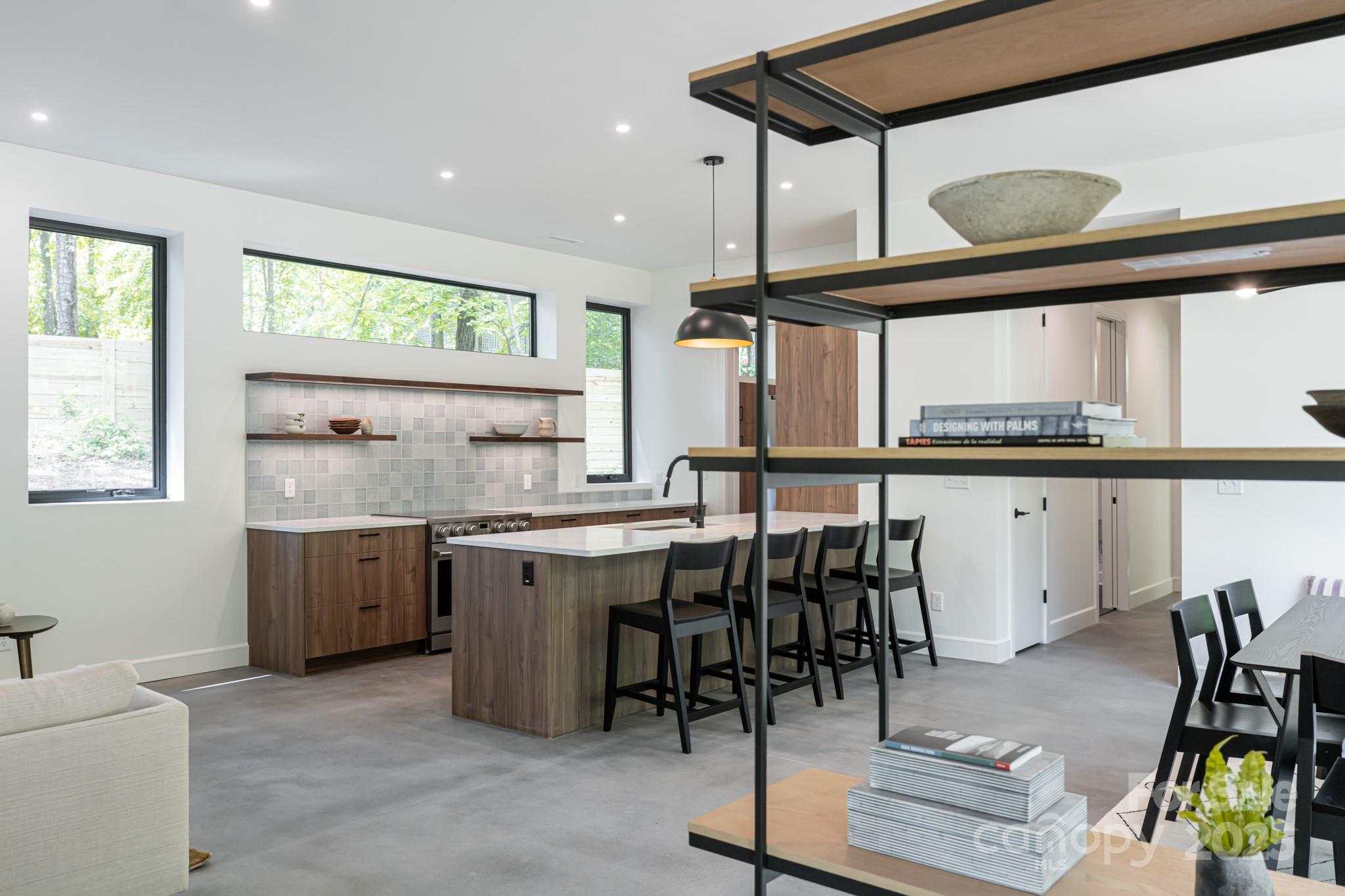 129 English Drive