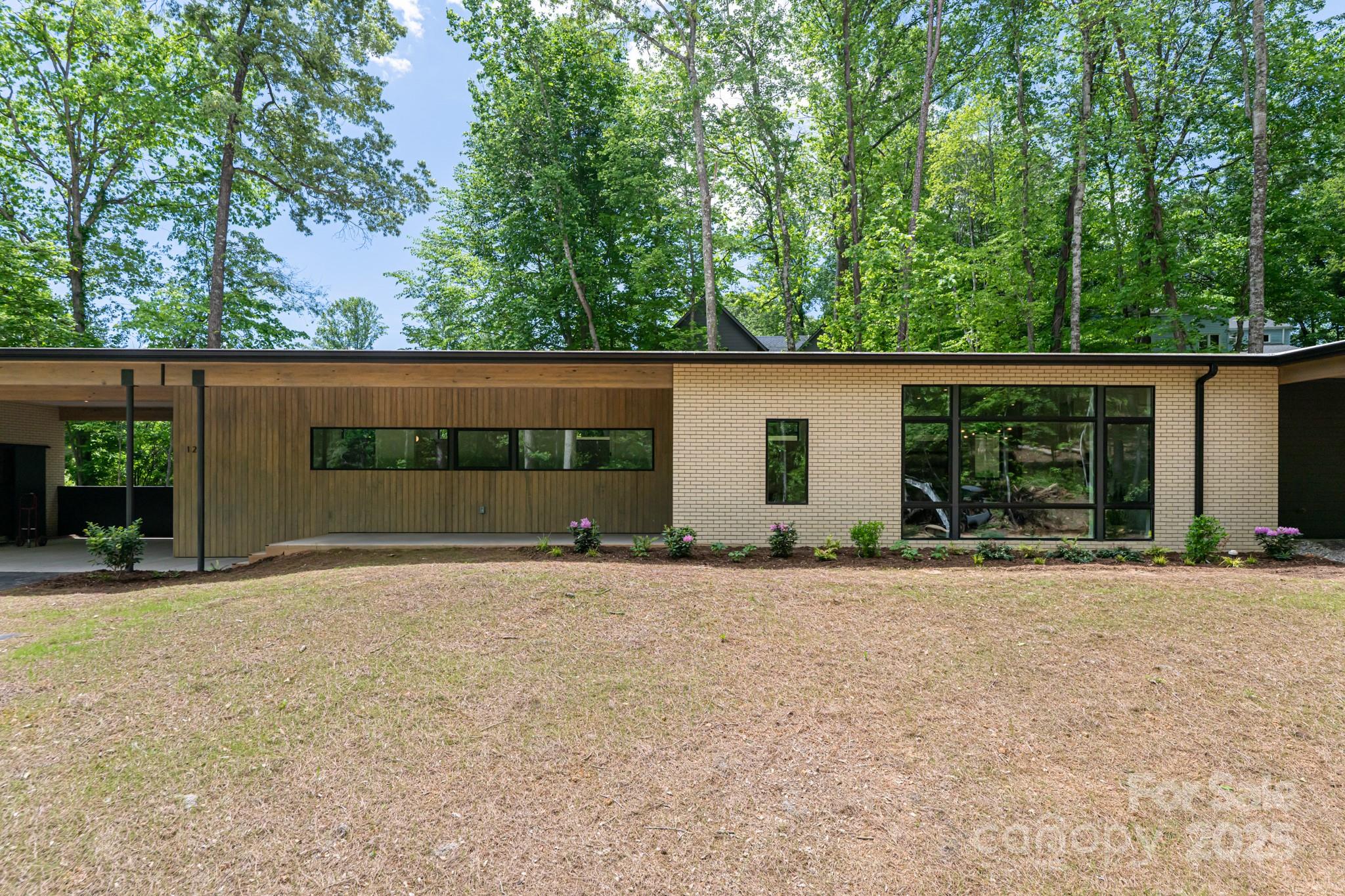 129 English Drive