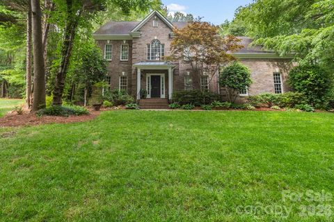 Photo of 4415 Everclear Court, Charlotte, NC 28216 (MLS # 4380628)