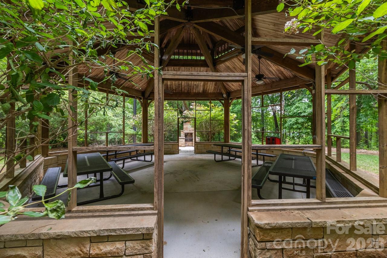Overlook - Residential