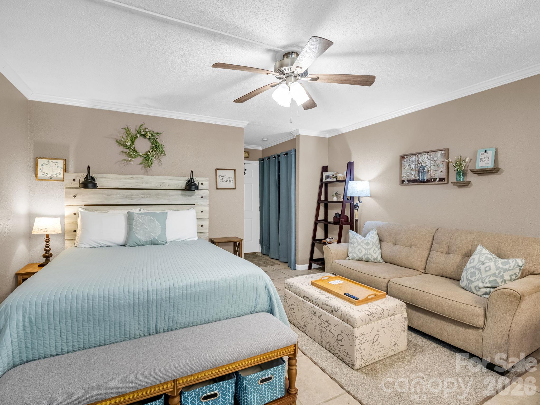 160 Whitney Boulevard 1