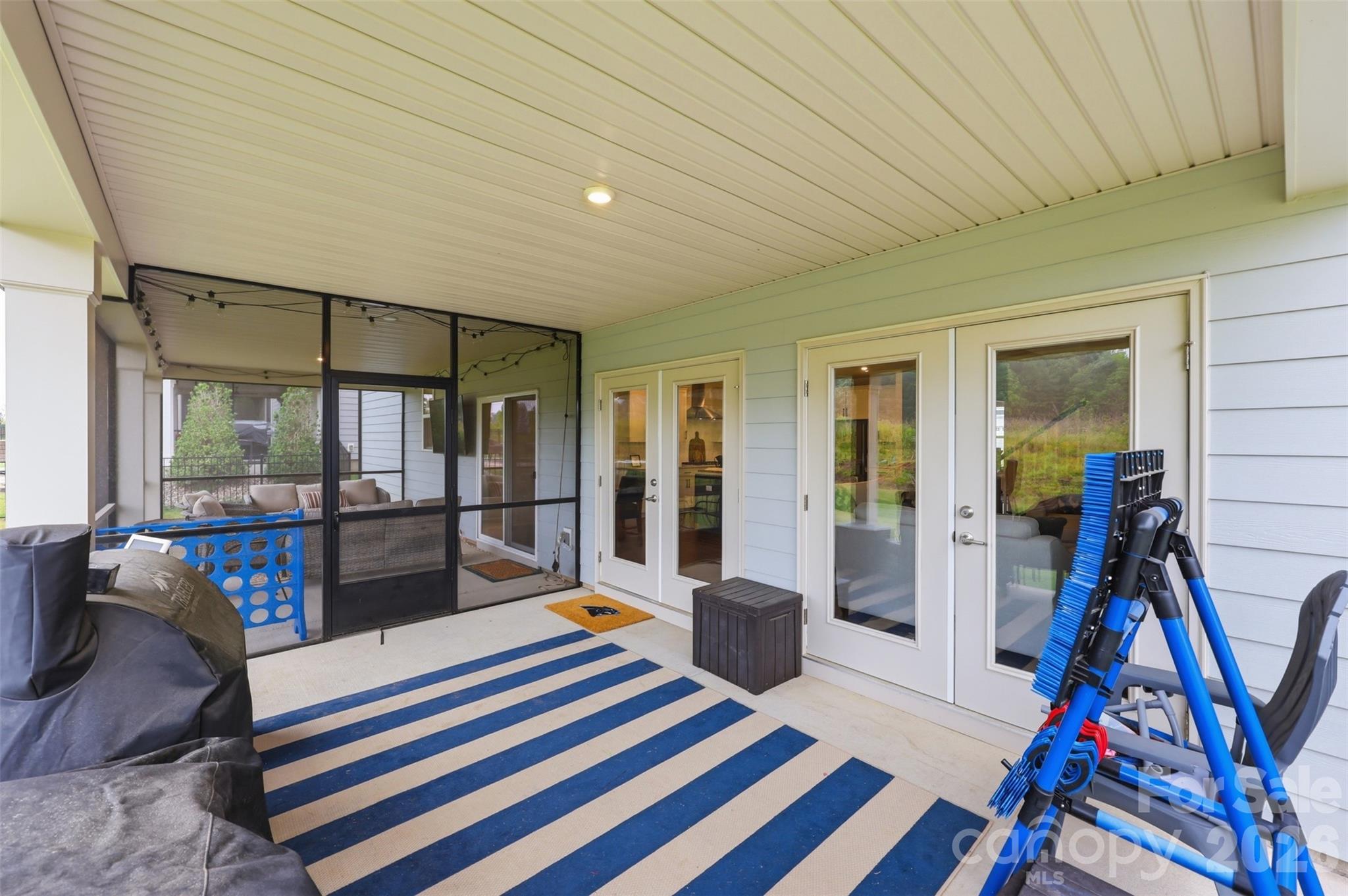 Lakeside Glen - Residential