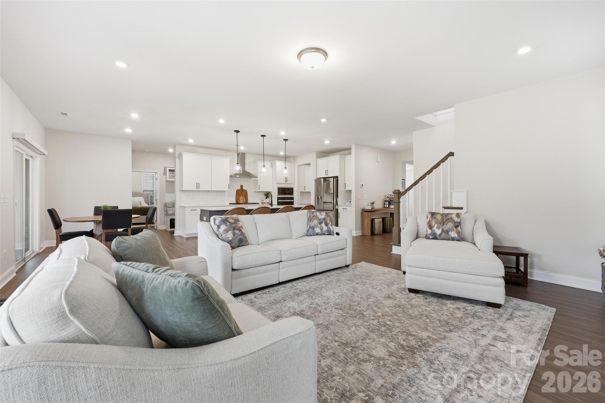 Lakeside Glen - Residential