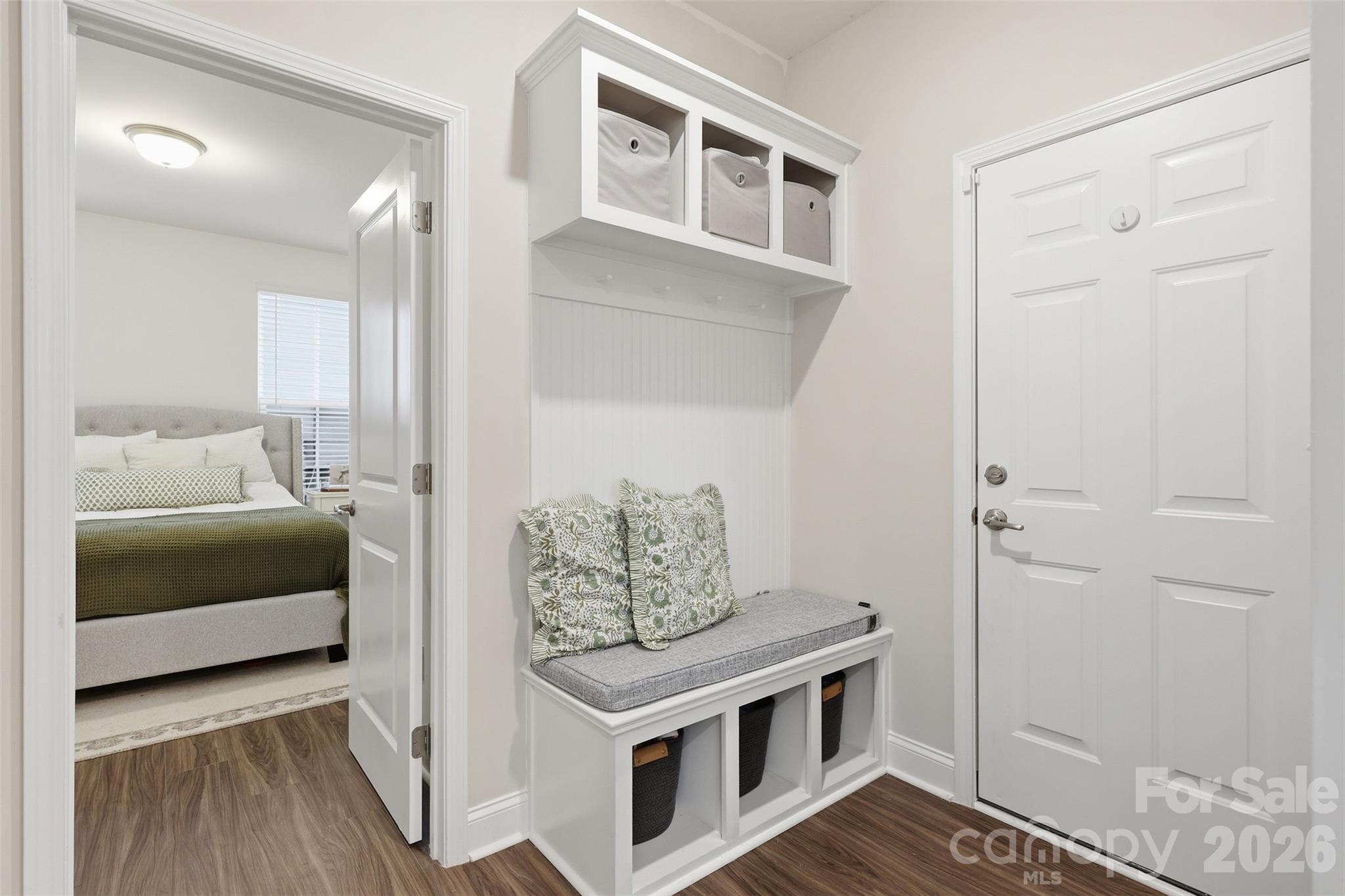 Lakeside Glen - Residential