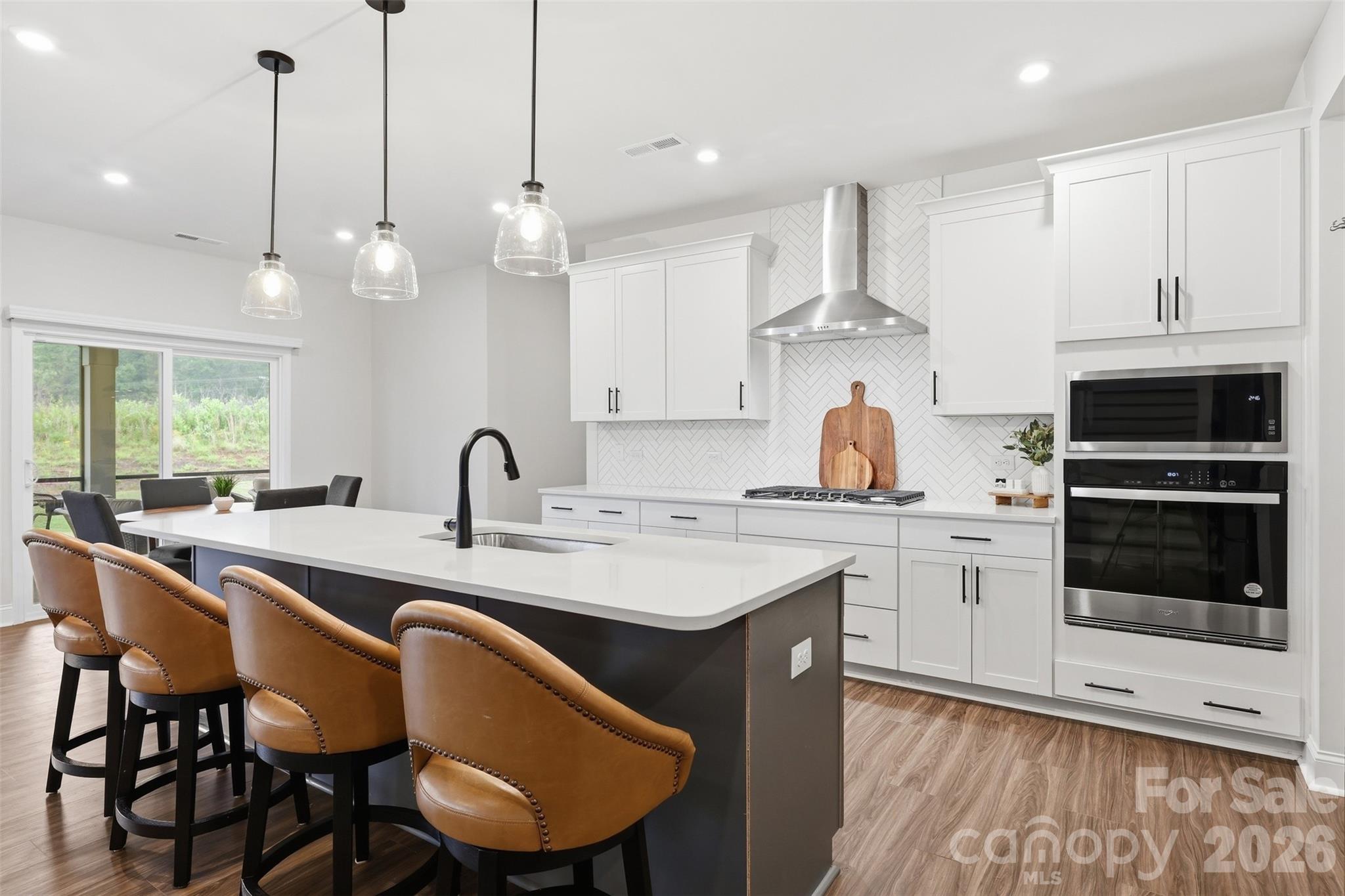 Lakeside Glen - Residential