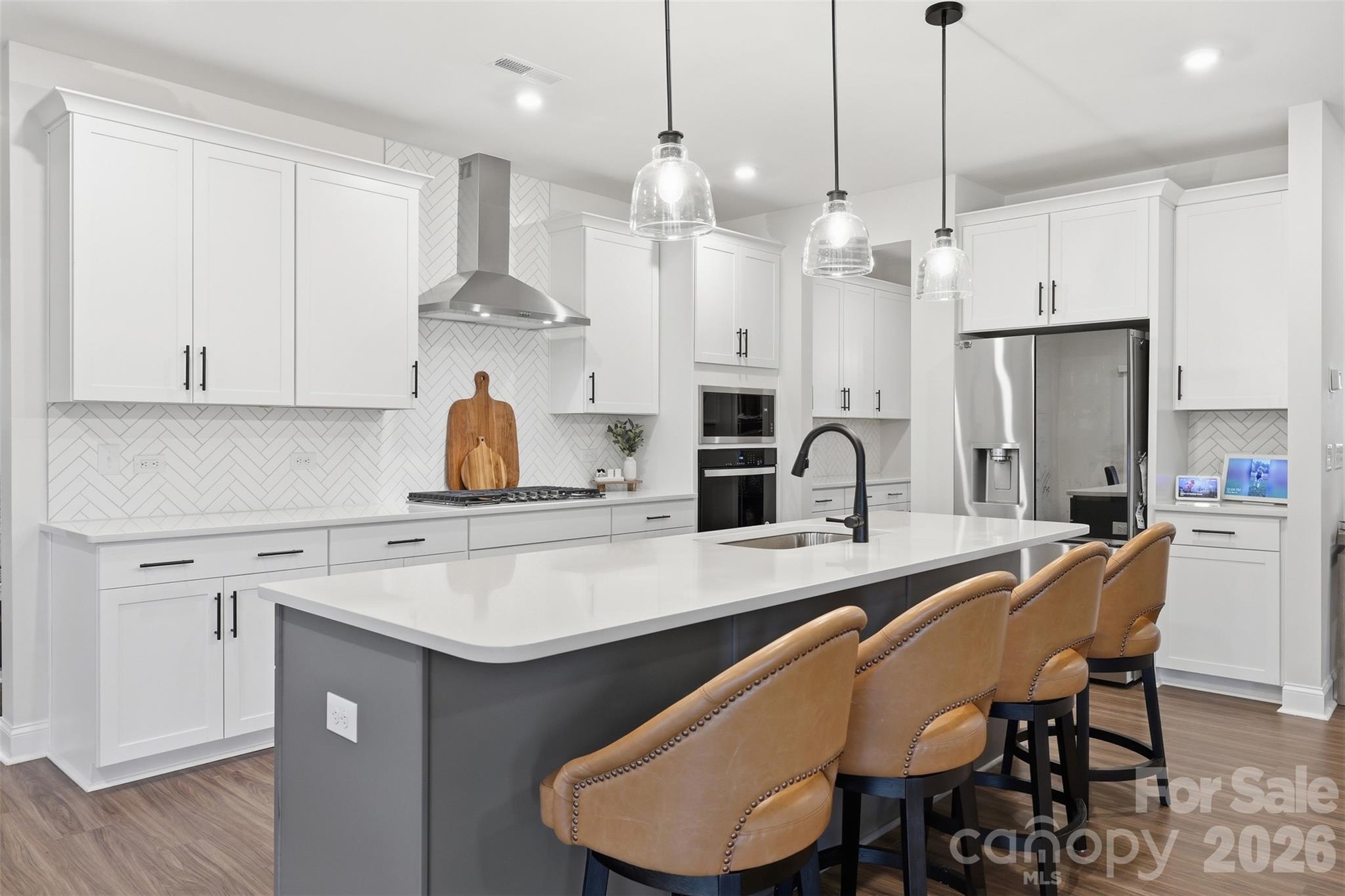 Lakeside Glen - Residential