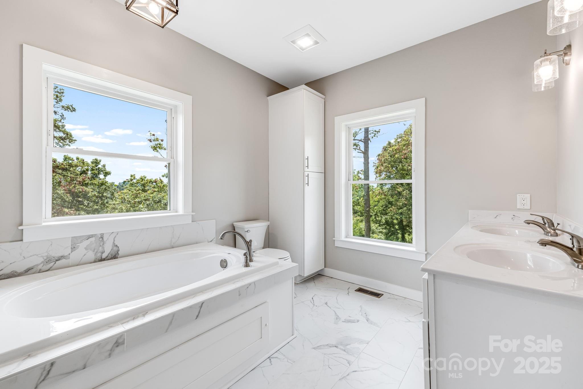 Oberon Preserve - Residential