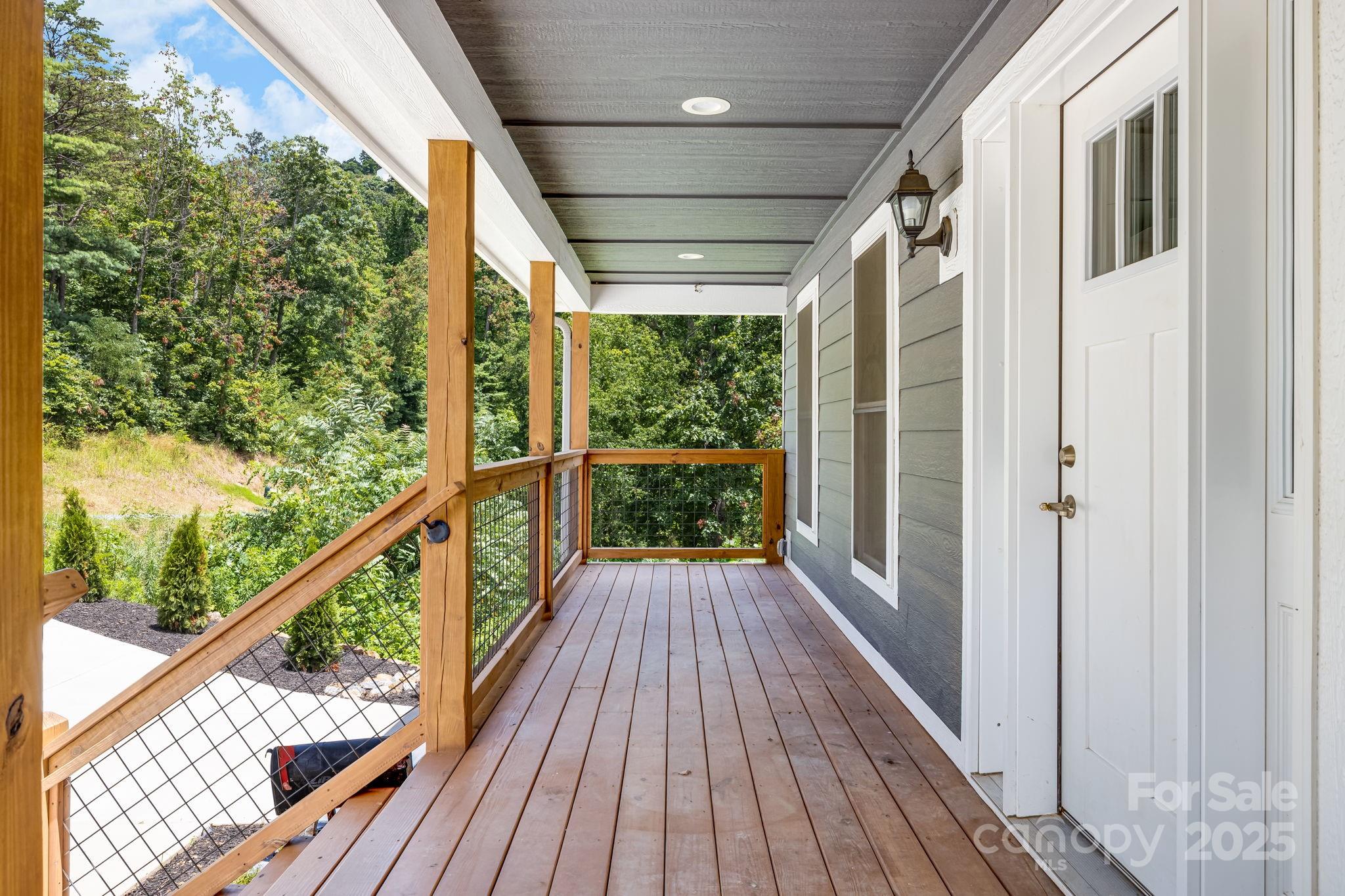 338 Espen Ridge
