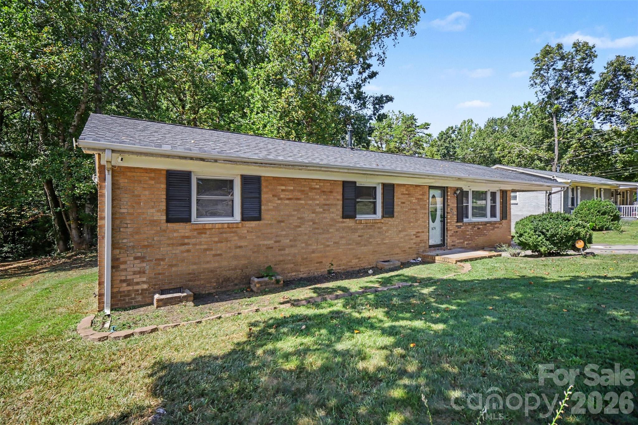 829 Vancouver Lane