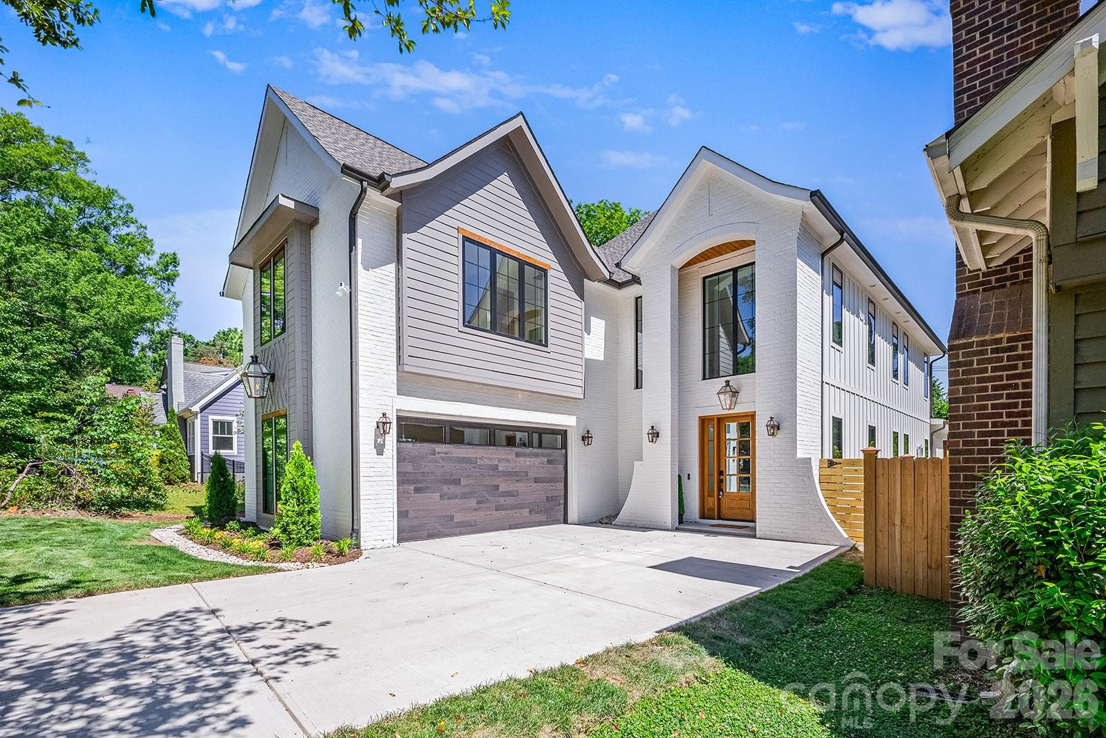2541 Shenandoah Avenue