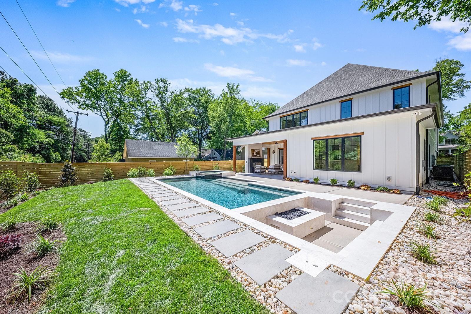 Chantilly - Residential