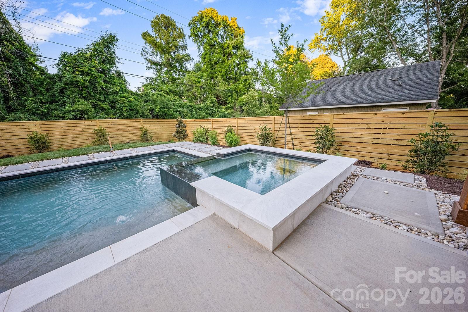 Chantilly - Residential
