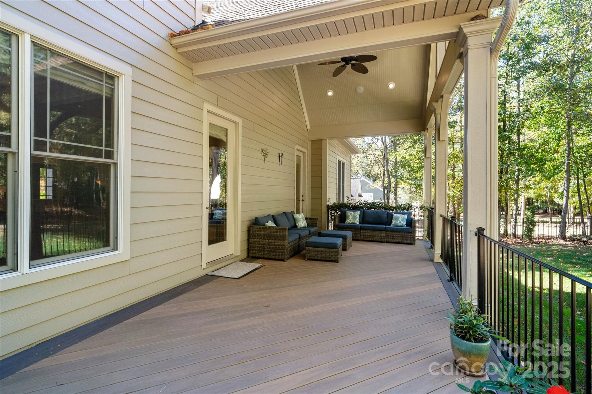 Falls Cove - Residential