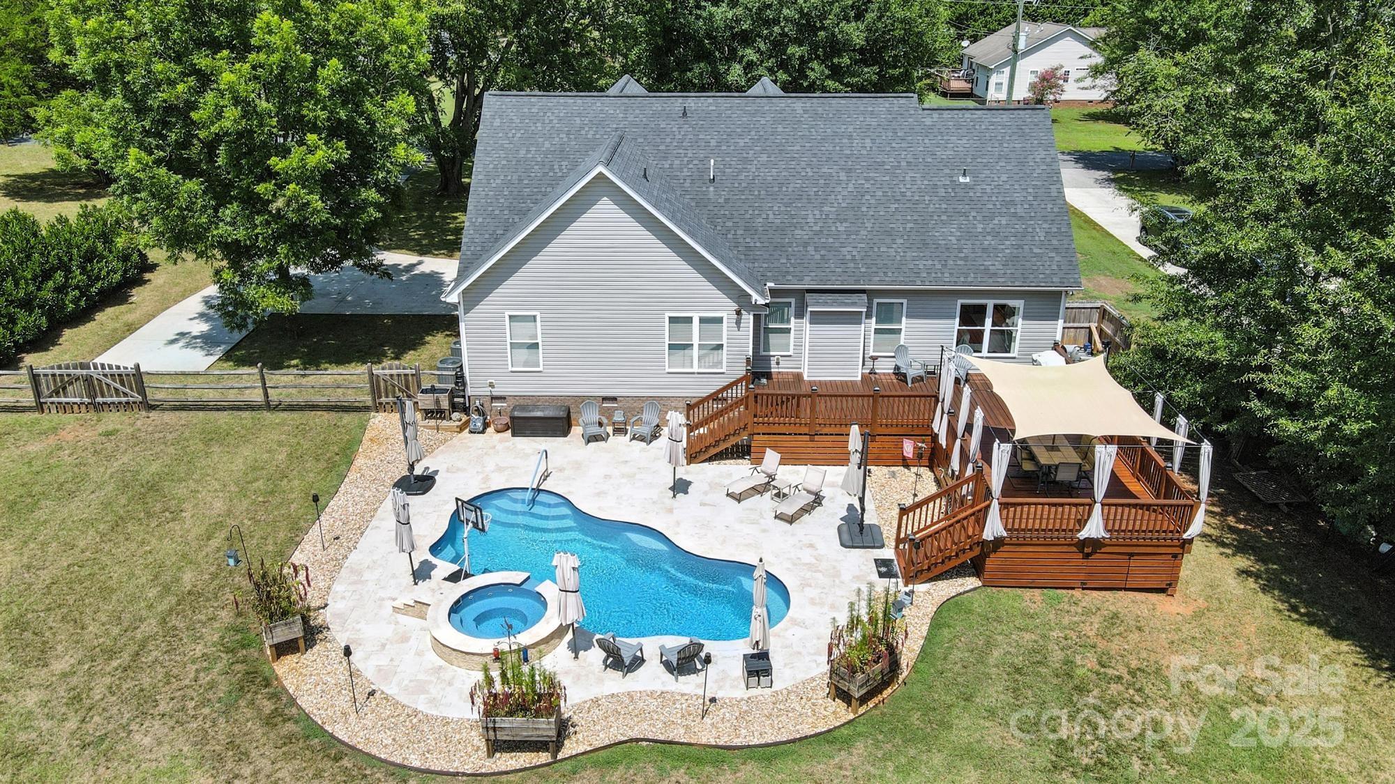 Paulines Place - Residential