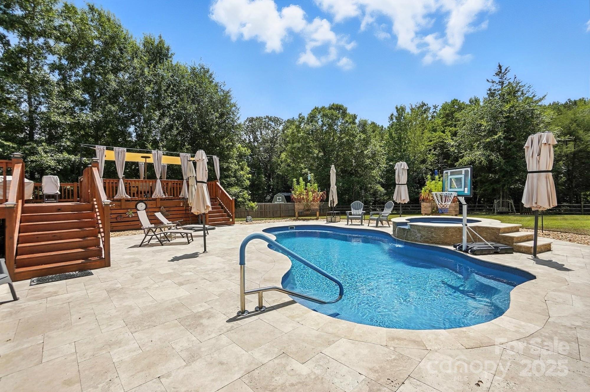 Paulines Place - Residential