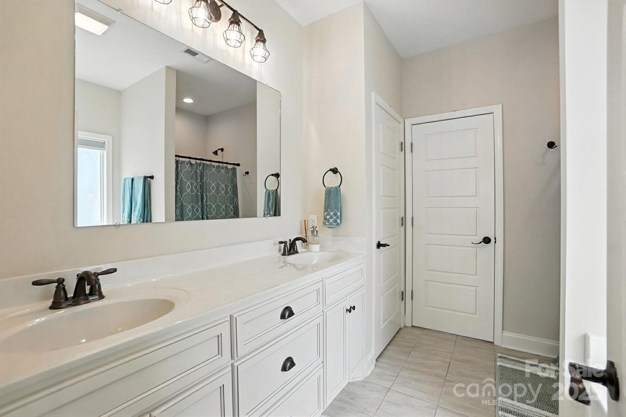 Paulines Place - Residential