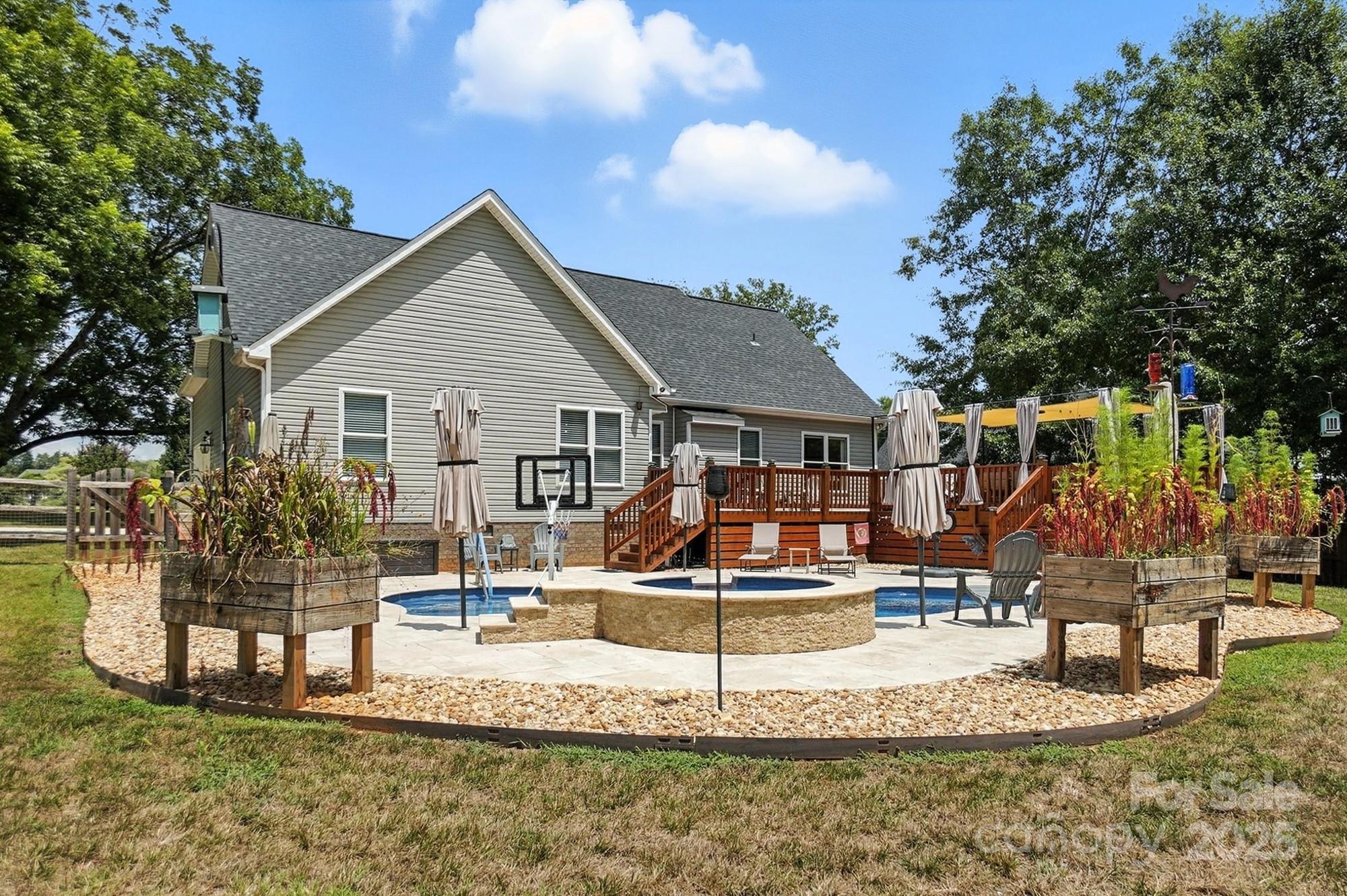 Paulines Place - Residential