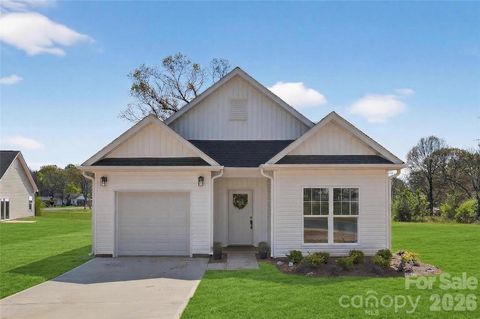 Photo of 275 Airport Road, Kannapolis, NC 28081 (MLS # 4362714)