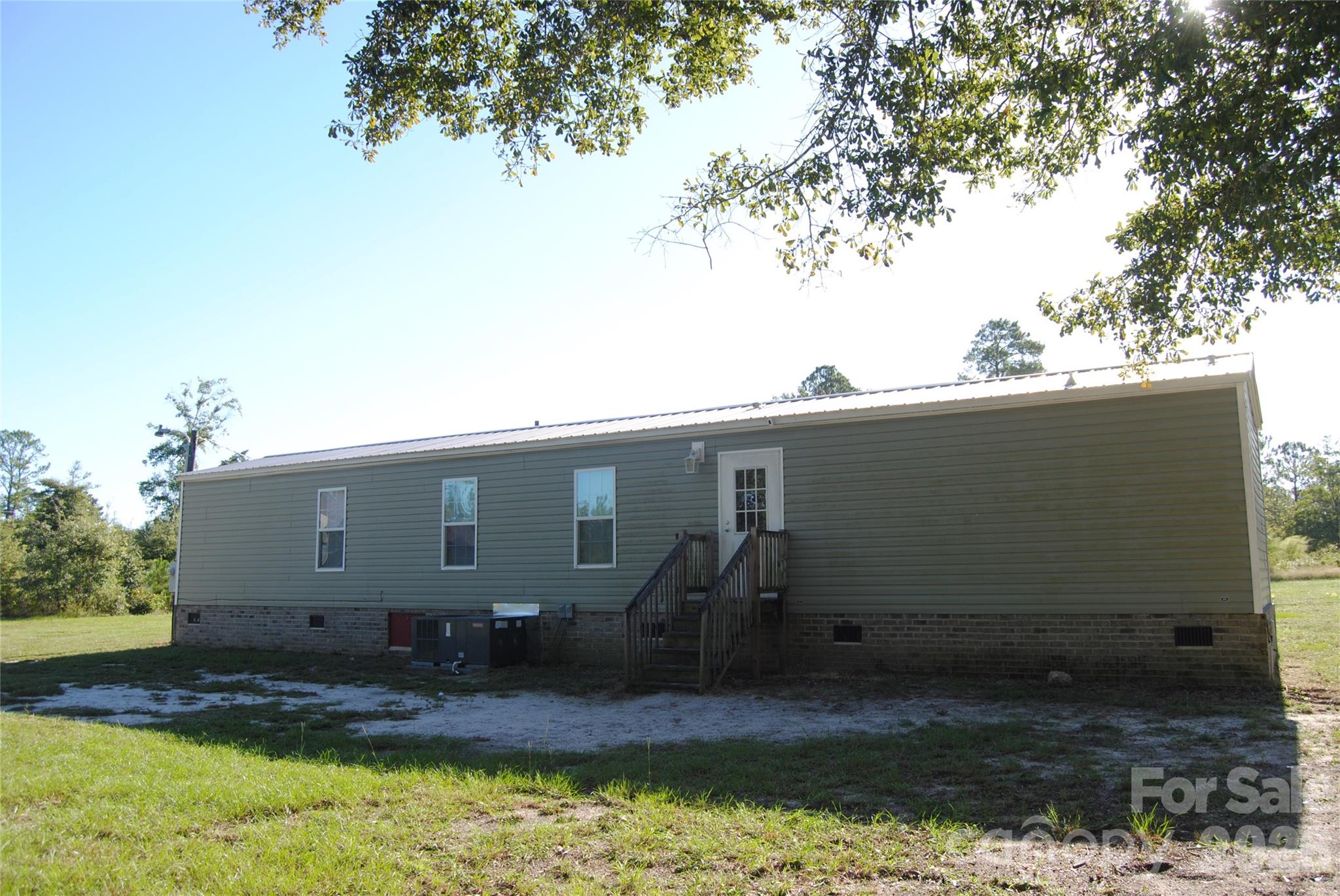 2759 Lockhart Road