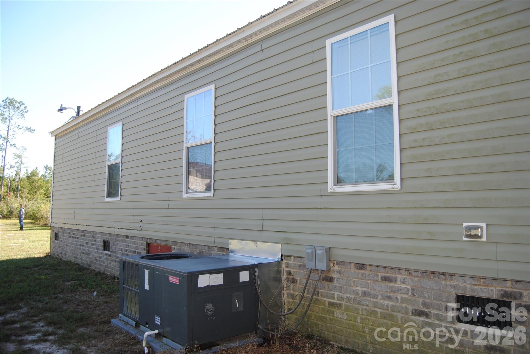 2759 Lockhart Road