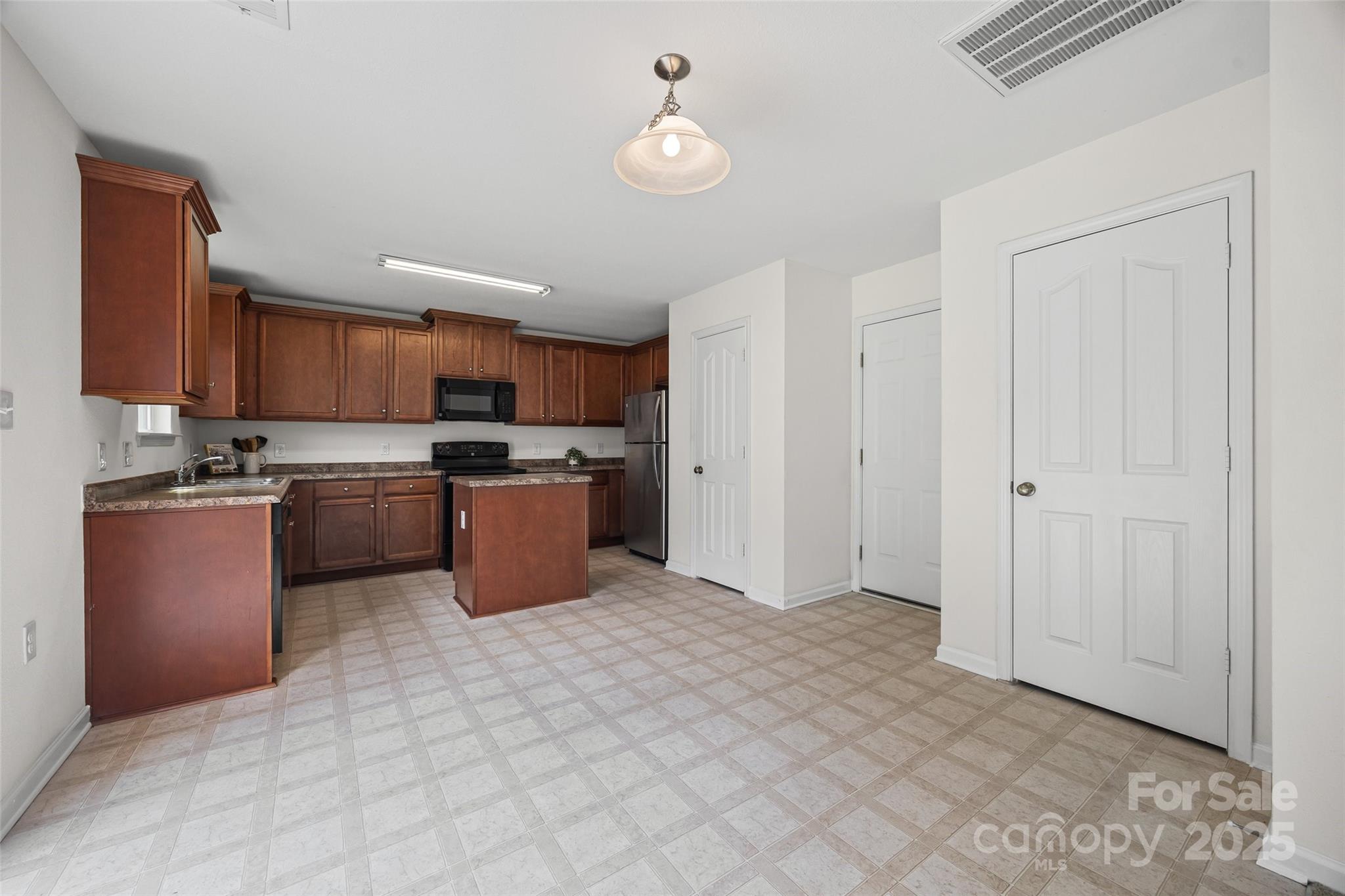 Reid Pointe - Residential