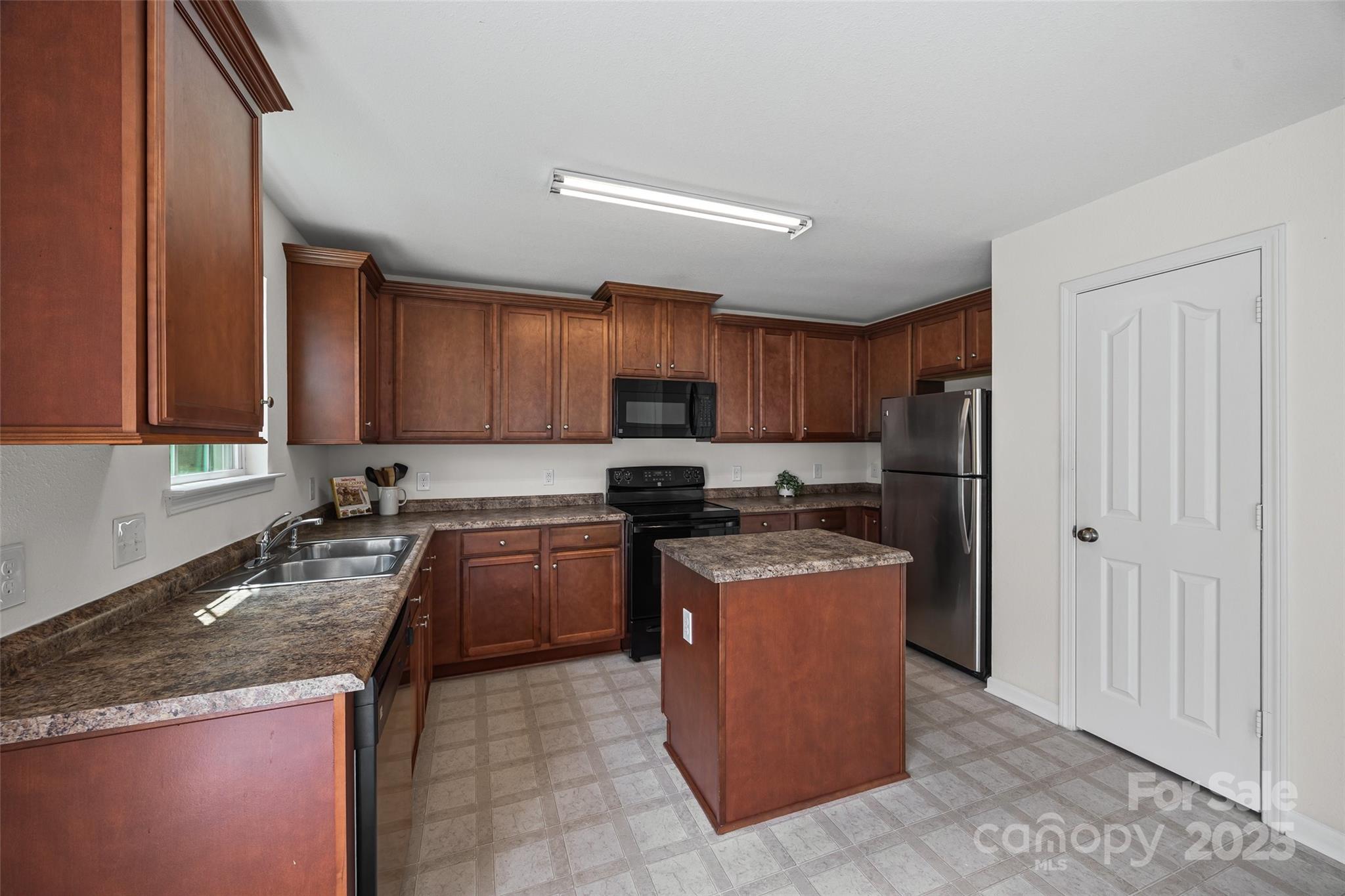 Reid Pointe - Residential