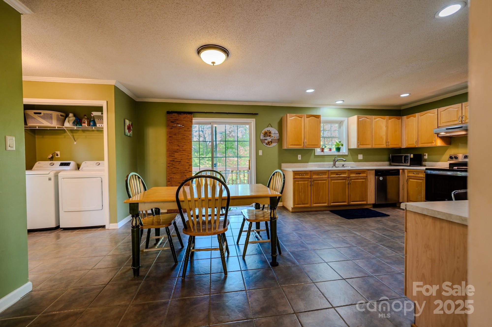 Spruce Pine Heights - Residential