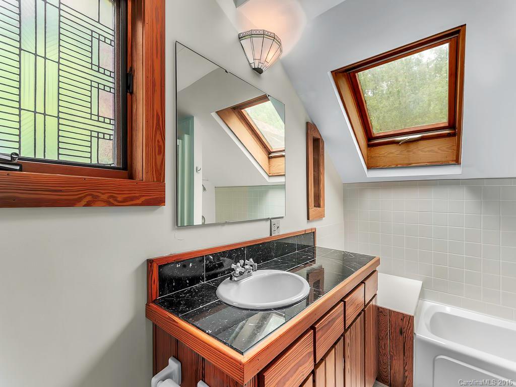 Laurel Mountain - Residential