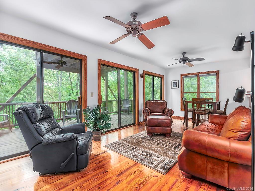 Laurel Mountain - Residential