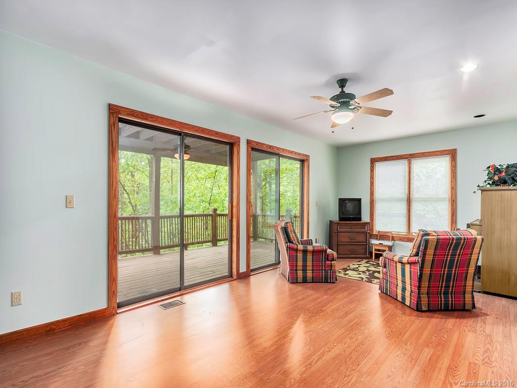 Laurel Mountain - Residential