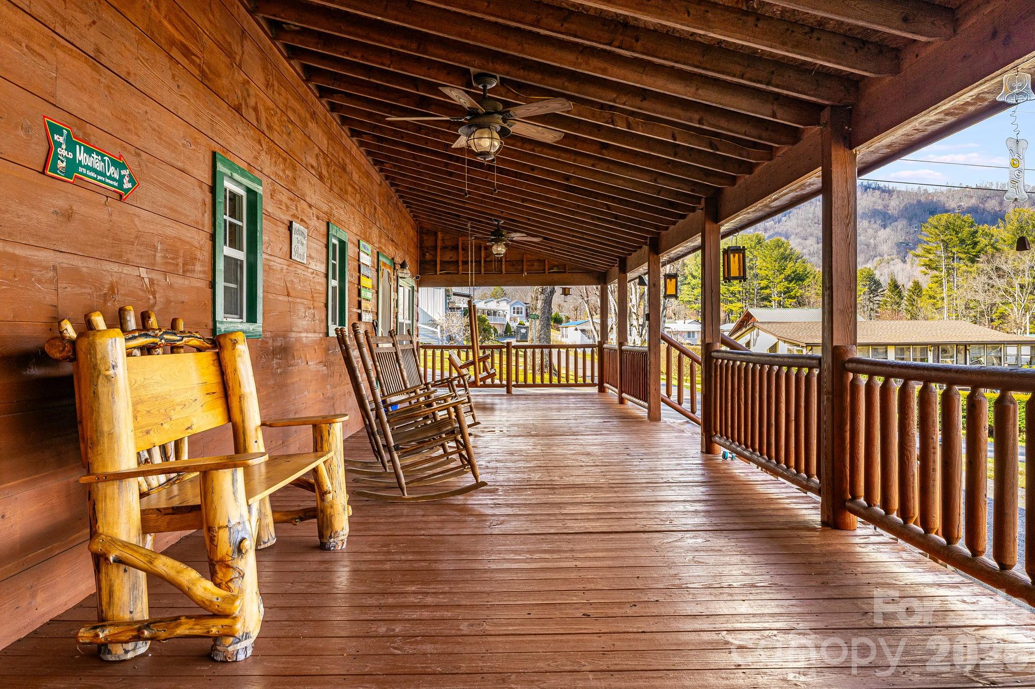 Maggie Springs - Residential