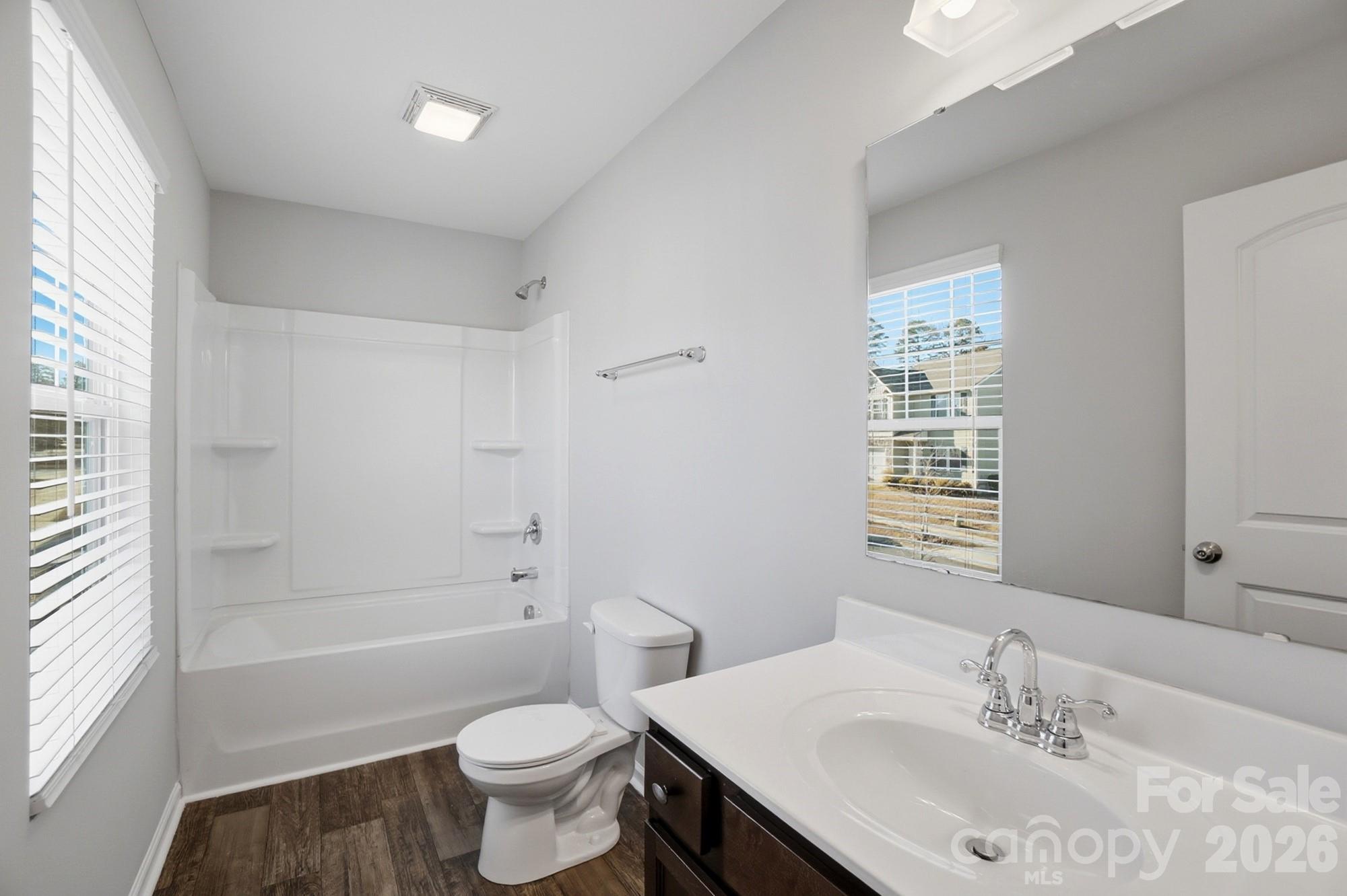 Lower Riverpointe - Residential